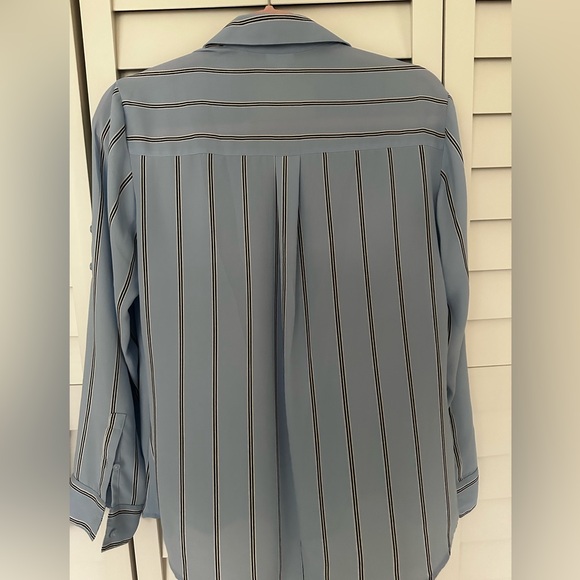 Express Portofino Button Down Camp Shirt Blouse Striped Medium Petite Bundle - Picture 2 of 5